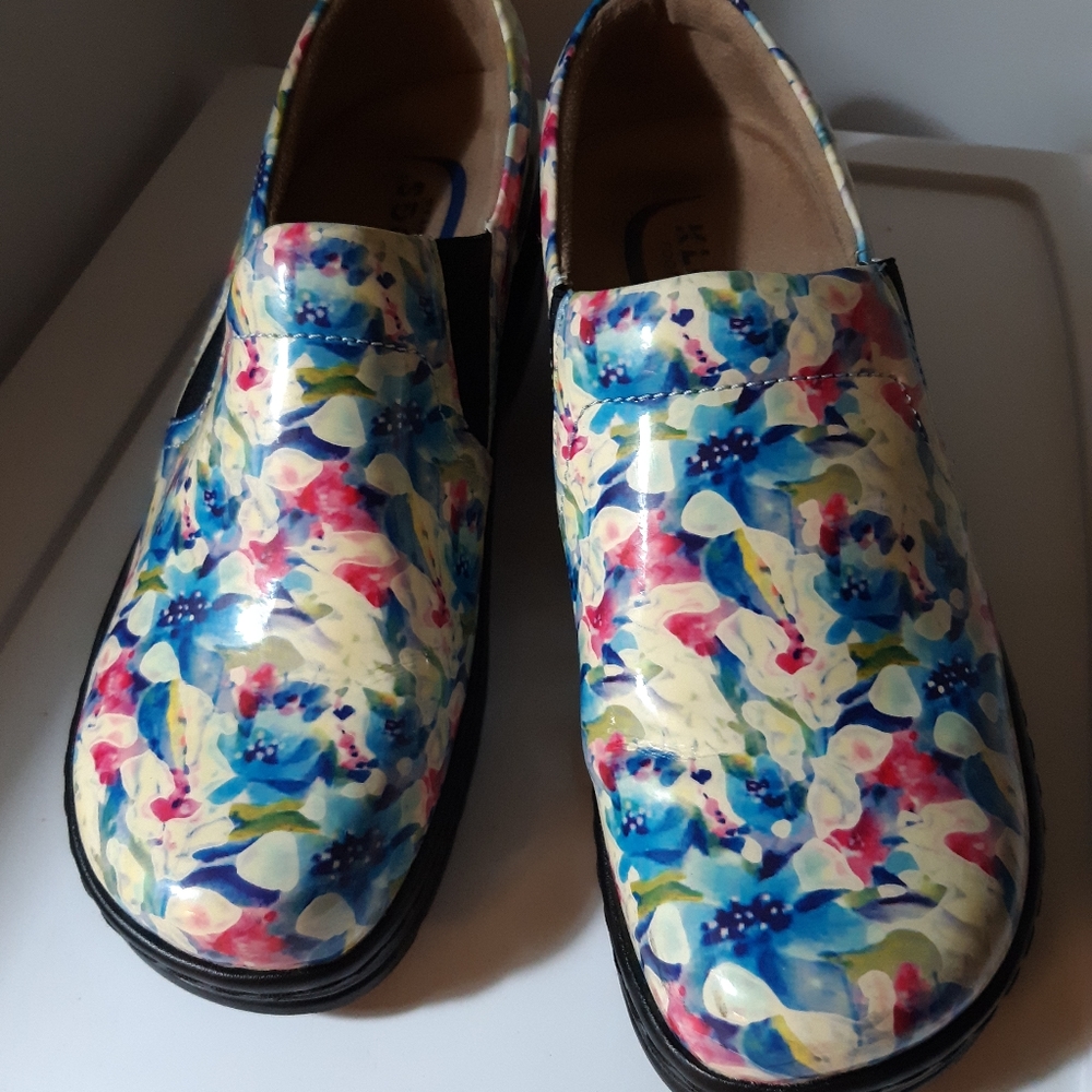 KLOGS WOMENS NAPLES CLOGS